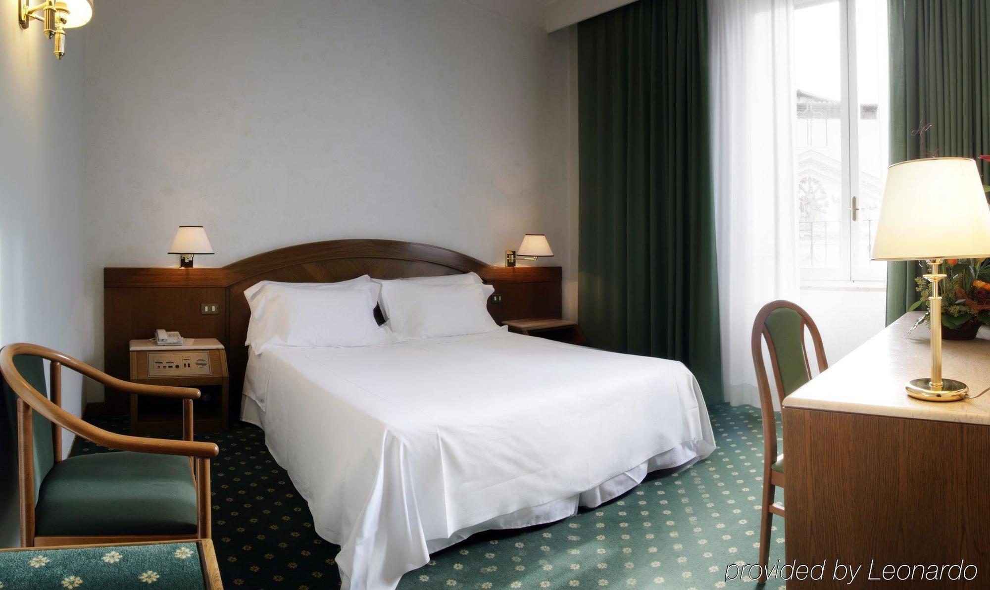 Hotel Albergo Santa Chiara Рим Стая снимка