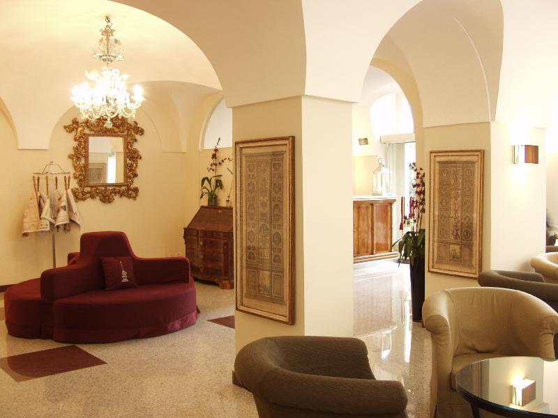 Hotel Albergo Santa Chiara Рим Интериор снимка